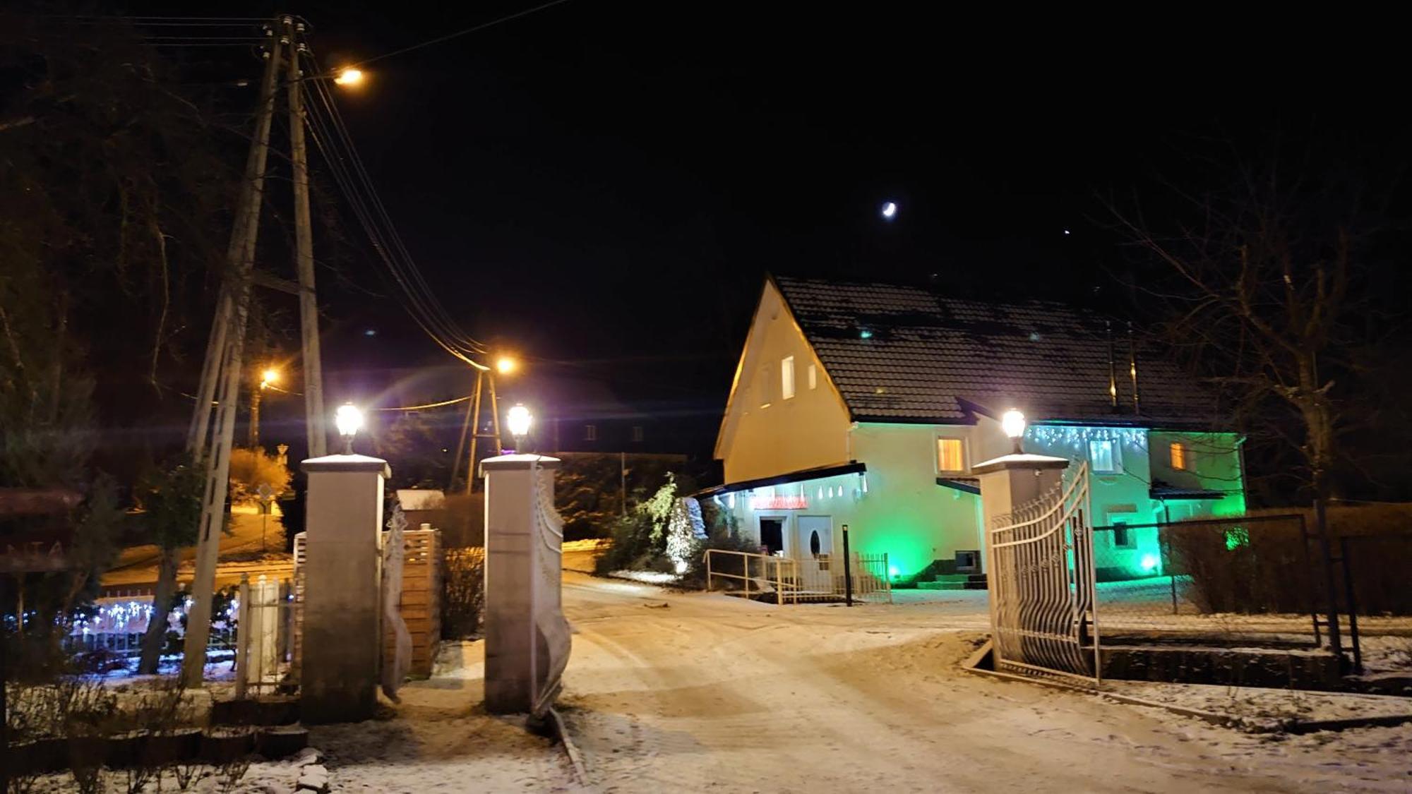 Gosciniec Jas -Sniadania I Obiadokolacje Szwedzki Stol W Cenie Bezplatny Parking Шклярська Поремба Екстер'єр фото